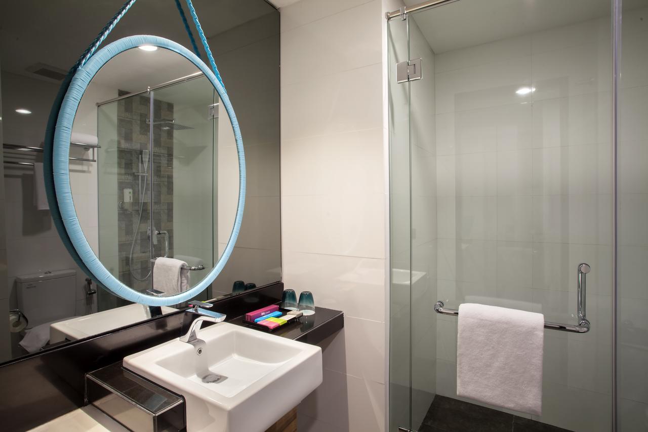 Ibis Styles Medan Pattimura Экстерьер фото